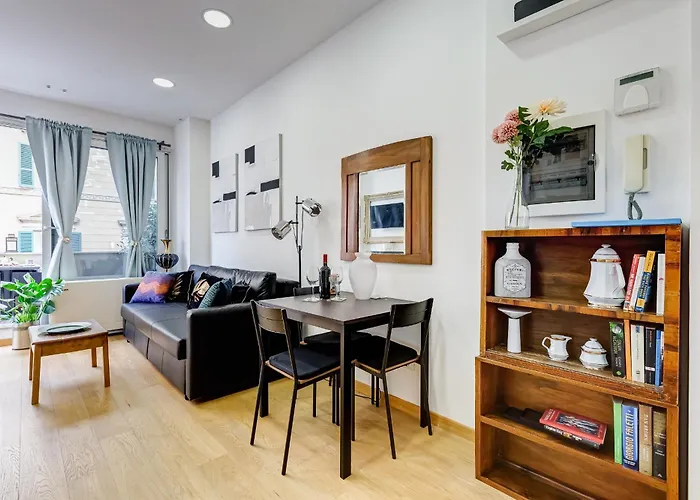 Apartment In Relax Lovely In The Center Of Fabrizia